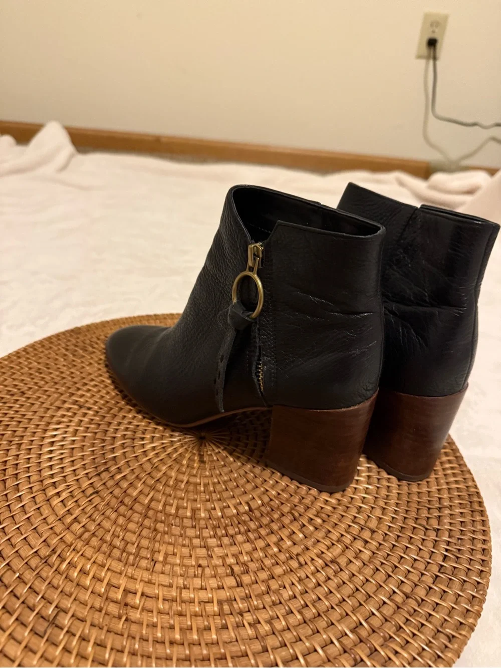 Franco Sarto smooth black